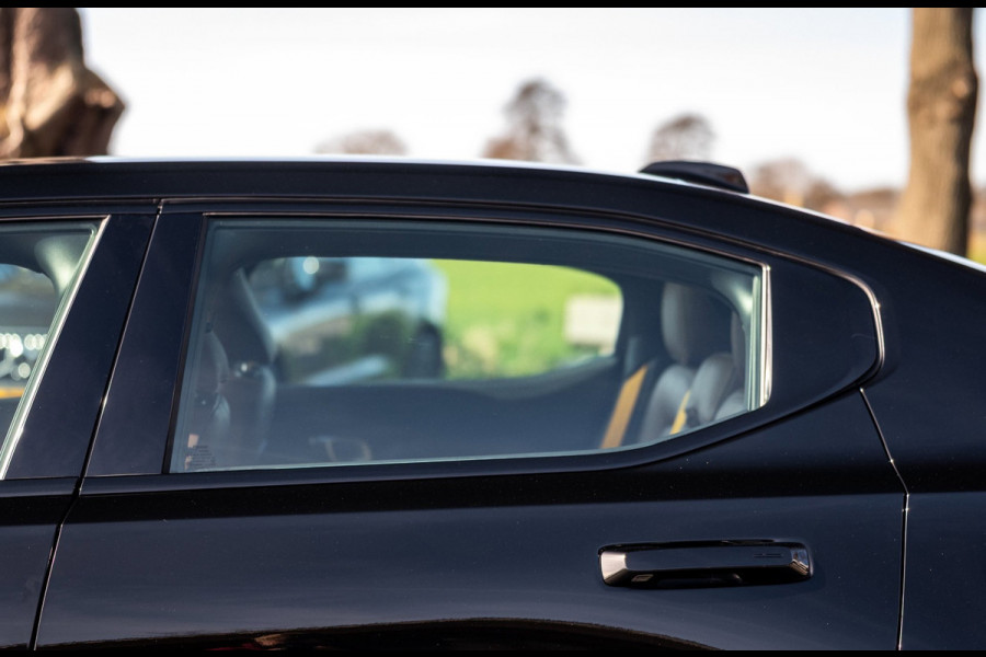 Polestar 2 Long Range Dual Motor Launch Edition 78kWh SOH 92% I BTW I 360 Camera I Luxe leder I Panoramadak I Performance Pack