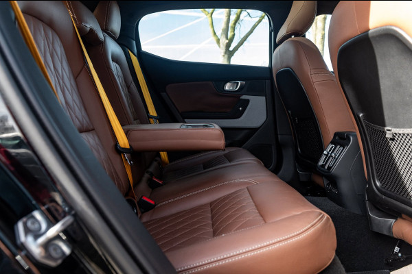 Polestar 2 Long Range Dual Motor Launch Edition 78kWh SOH 92% I BTW I 360 Camera I Luxe leder I Panoramadak I Performance Pack