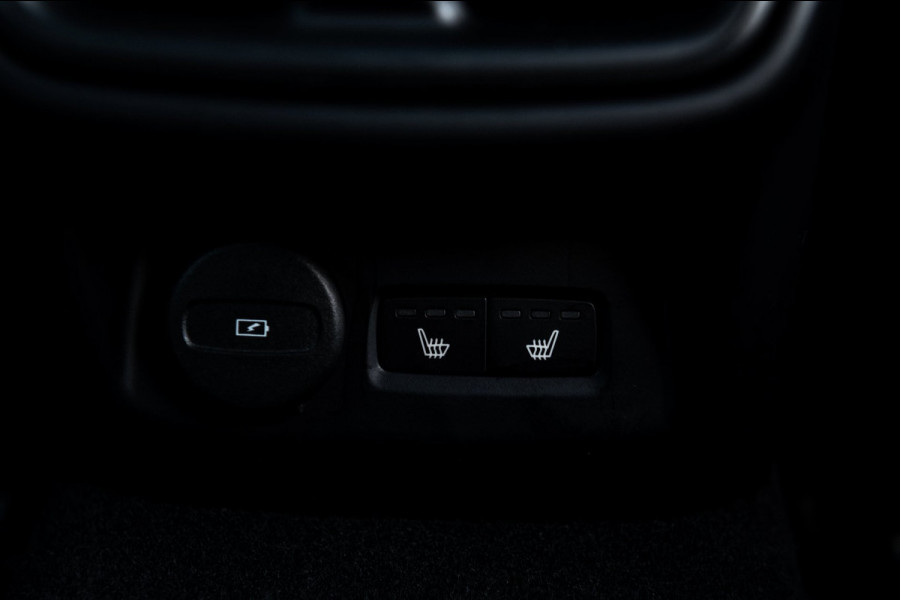 Polestar 2 Long Range Dual Motor Launch Edition 78kWh SOH 92% I BTW I 360 Camera I Luxe leder I Panoramadak I Performance Pack