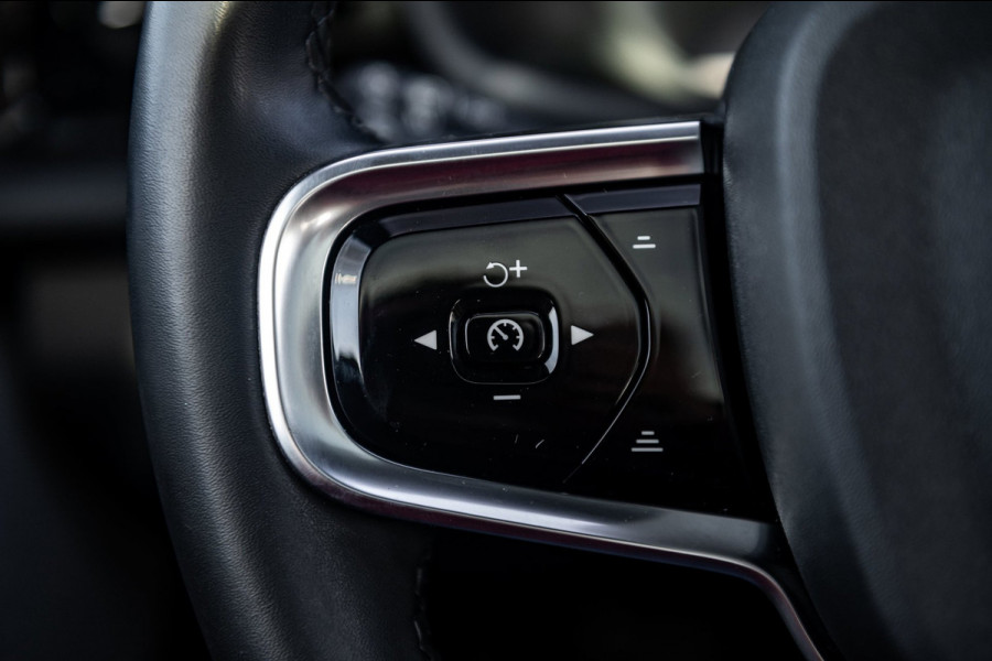 Polestar 2 Long Range Dual Motor Launch Edition 78kWh SOH 92% I BTW I 360 Camera I Luxe leder I Panoramadak I Performance Pack