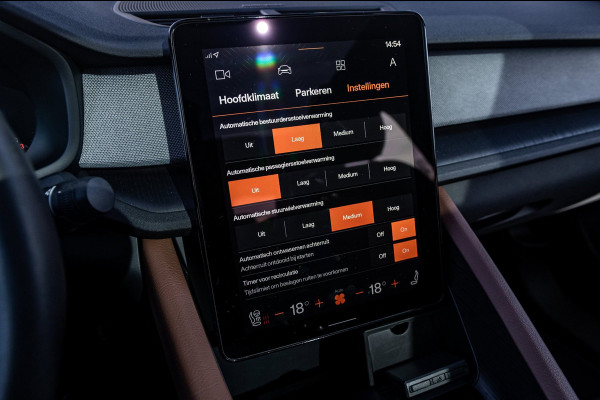 Polestar 2 Long Range Dual Motor Launch Edition 78kWh SOH 92% I BTW I 360 Camera I Luxe leder I Panoramadak I Performance Pack