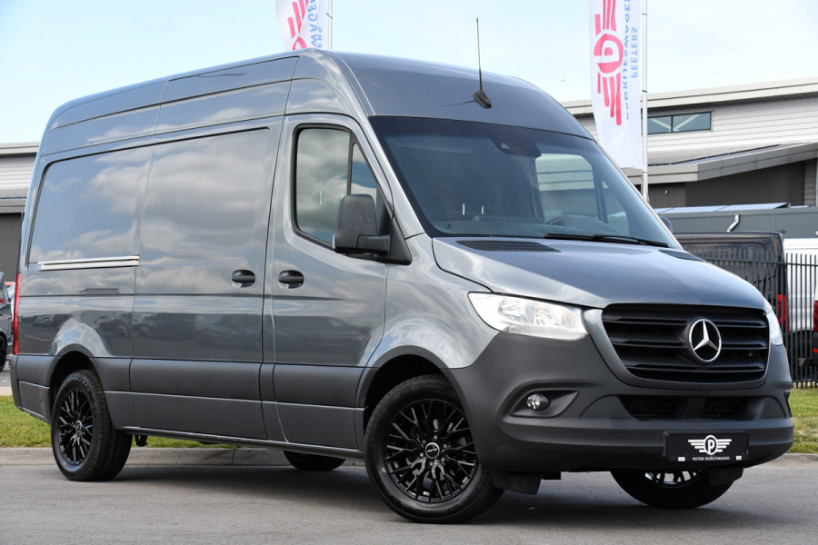 Mercedes-Benz Sprinter 316 2.2 CDI L2H2 RWD PB Edition Camera, Cruise, 3500kg, Trekhaak,  Carplay, 164pk, Stoelverarming, Multimedia, Uniek!