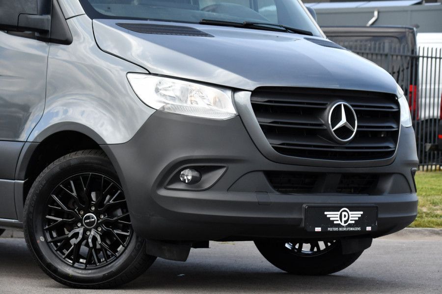 Mercedes-Benz Sprinter 316 2.2 CDI L2H2 RWD PB Edition Camera, Cruise, 3500kg, Trekhaak,  Carplay, 164pk, Stoelverarming, Multimedia, Uniek!