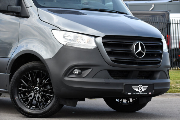 Mercedes-Benz Sprinter 316 2.2 CDI L2H2 RWD PB Edition Camera, Cruise, 3500kg, Trekhaak,  Carplay, 164pk, Stoelverarming, Multimedia, Uniek!