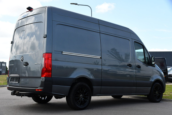 Mercedes-Benz Sprinter 316 2.2 CDI L2H2 RWD PB Edition Camera, Cruise, 3500kg, Trekhaak,  Carplay, 164pk, Stoelverarming, Multimedia, Uniek!