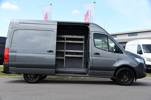 Mercedes-Benz Sprinter 316 2.2 CDI L2H2 RWD PB Edition Camera, Cruise, 3500kg, Trekhaak,  Carplay, 164pk, Stoelverarming, Multimedia, Uniek!