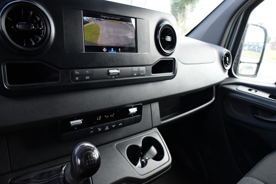 Mercedes-Benz Sprinter 316 2.2 CDI L2H2 RWD PB Edition Camera, Cruise, 3500kg, Trekhaak,  Carplay, 164pk, Stoelverarming, Multimedia, Uniek!