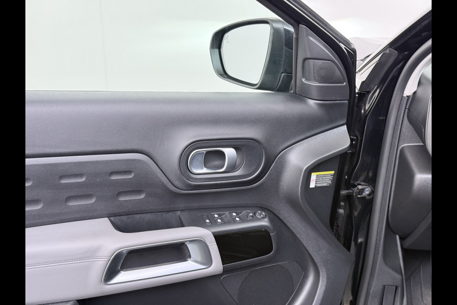 Citroën C5 Aircross 1.6T Plug-in Hybrid 225PK Automaat Trekhaak 360°Camera Apple Carplay Android Auto Navi Ecc Cruise Control Pdc Feel Led Lmv 18" DAB+ Isofix Privacy Glas Bluetooth 1.300KG Trekgewicht