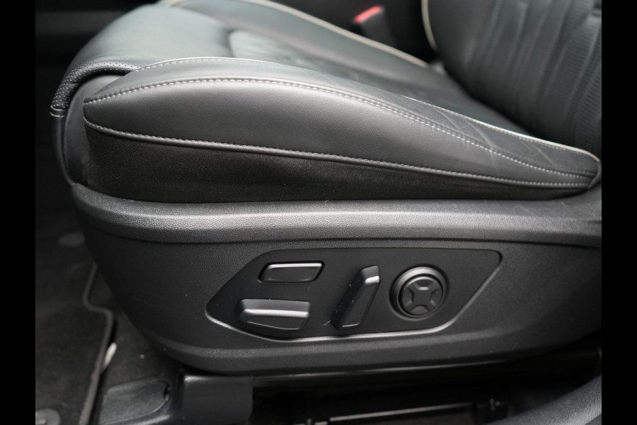 Kia Sorento 1.6 T-GDI 4WD ExecutiveLine PHEV 265pk Dealer O.H | Panodak | Trekhaak Afn. | Adaptive Cruise | Lederen Comfortzetels Ventilatie & Memory | 360 Camera | Head Up | BOSE | Cameraspiegels | Matrix LED | Plug In Hybrid |