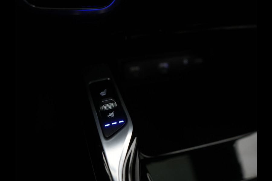 Kia Sorento 1.6 T-GDI 4WD ExecutiveLine PHEV 265pk Dealer O.H | Panodak | Trekhaak Afn. | Adaptive Cruise | Lederen Comfortzetels Ventilatie & Memory | 360 Camera | Head Up | BOSE | Cameraspiegels | Matrix LED | Plug In Hybrid |