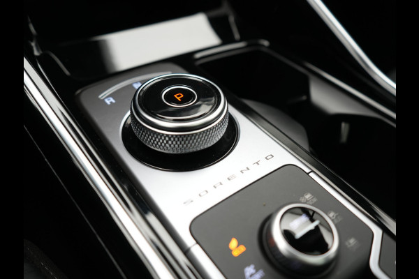 Kia Sorento 1.6 T-GDI 4WD ExecutiveLine PHEV 265pk Dealer O.H | Panodak | Trekhaak Afn. | Adaptive Cruise | Lederen Comfortzetels Ventilatie & Memory | 360 Camera | Head Up | BOSE | Cameraspiegels | Matrix LED | Plug In Hybrid |