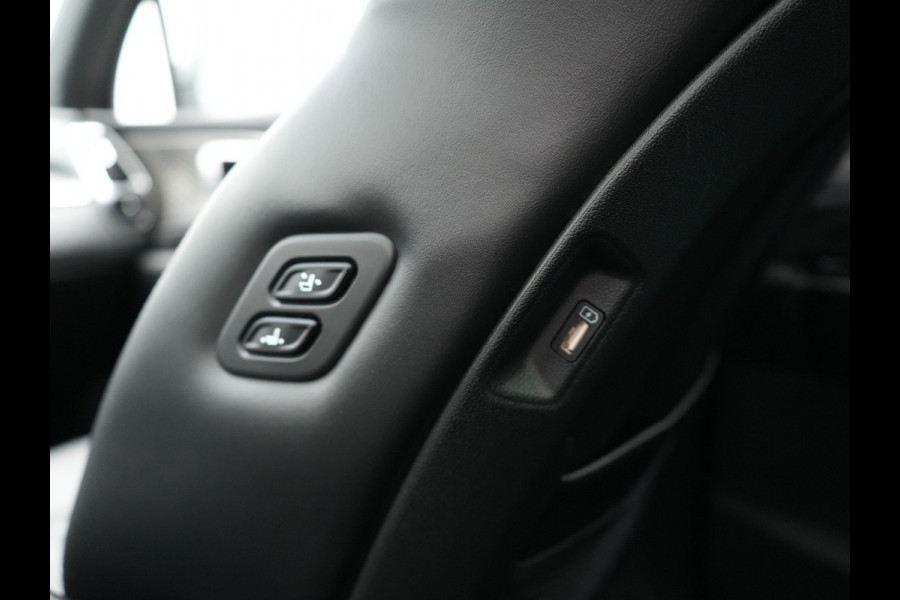 Kia Sorento 1.6 T-GDI 4WD ExecutiveLine PHEV 265pk Dealer O.H | Panodak | Trekhaak Afn. | Adaptive Cruise | Lederen Comfortzetels Ventilatie & Memory | 360 Camera | Head Up | BOSE | Cameraspiegels | Matrix LED | Plug In Hybrid |