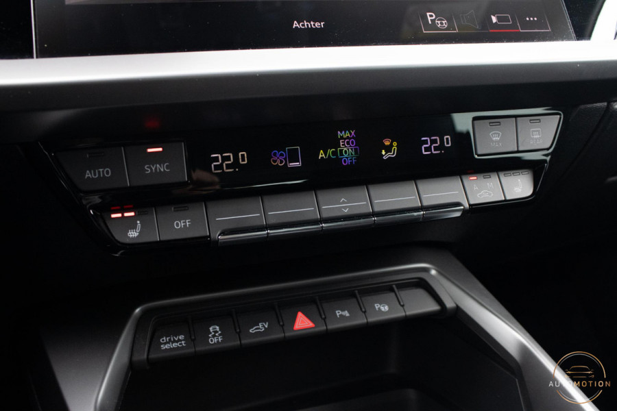 Audi A3 Sportback 40 TFSIe PANO CAMERA PARKEERHULP ADAPTIEF CRUISECONTROL