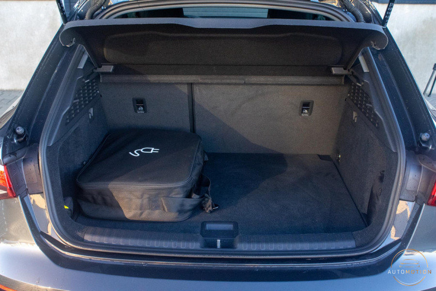 Audi A3 Sportback 40 TFSIe PANO CAMERA STOELVERWARMING