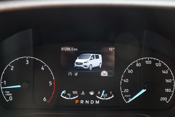 Ford Transit Custom 320 2.0 TDCI 170 PK L2H1 Limited DC | Dubbel Cabine | ACC | BLIS | Elek stoelen | Lederen bekleding | CarPlay | Camera | Navigat | Trekhaak | DAB | Stoelverwarming | Nieuwe APK | 5-Zitter