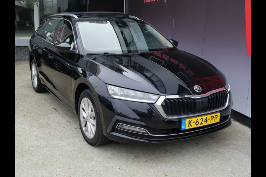 Škoda Octavia Combi 1.0 TSI BUSINESS | PANORAMA | DIGI DASH | LED | TREKHAAK | DEALER O-H!!