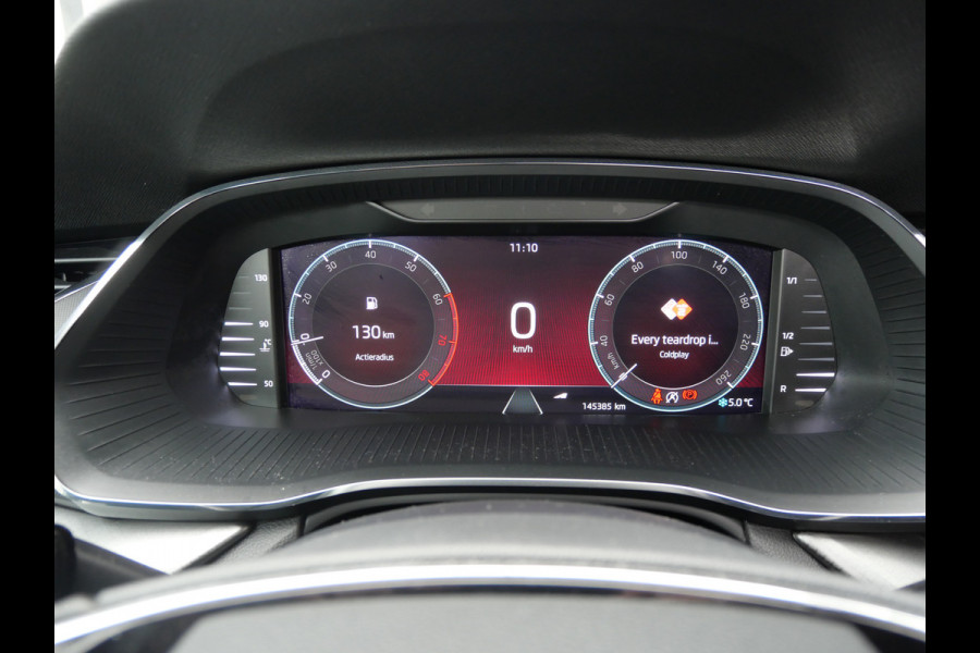 Škoda Octavia Combi 1.0 TSI BUSINESS | PANORAMA | DIGI DASH | LED | TREKHAAK | DEALER O-H!!