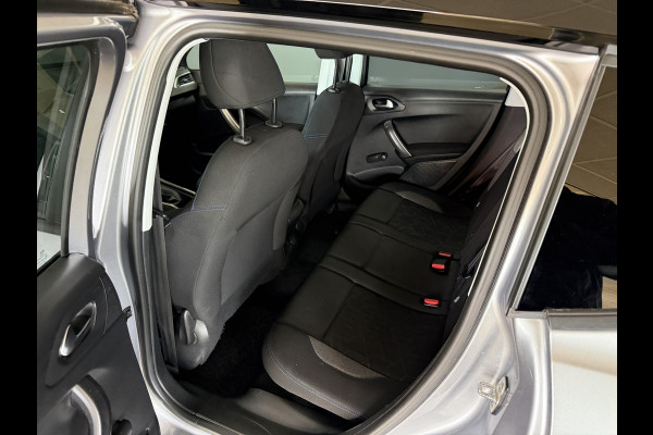 Peugeot 2008 1.2 PureTech Allure | Navi | Cruise