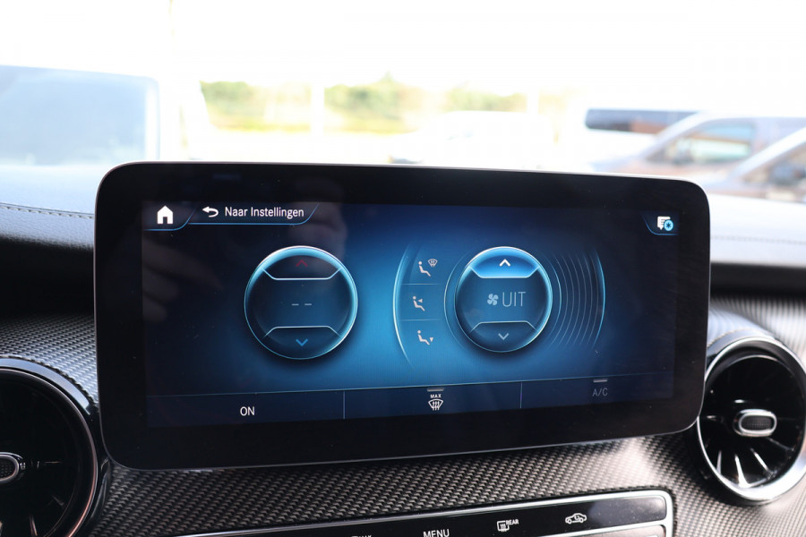 Mercedes-Benz V-Klasse 300d DC | 4-MATIC | AMG | 360 Camera | Stoelventilatie | CarPlay | Navigatie | Lederen bekleding | Elek schuifdeuren | LED Koplampen | Elek achterklep | DAB | Nieuwe APK | BPM Vrij | Facelift | 4x4