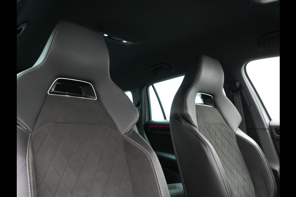 Škoda Kodiaq 1.5 TSI Sportline Business 150pk DSG | Trekhaak Af Fabriek | Adaptive Cruise | Camera | Alcantara Sportstoelen Memory & Verwarmd | Keyless | Sfeerverlichting | Apple Carplay | Virtual | Navigatie | DAB |