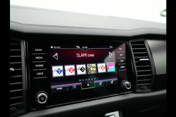 Škoda Kodiaq 1.5 TSI Sportline Business 150pk DSG | Trekhaak Af Fabriek | Adaptive Cruise | Camera | Alcantara Sportstoelen Memory & Verwarmd | Keyless | Sfeerverlichting | Apple Carplay | Virtual | Navigatie | DAB |