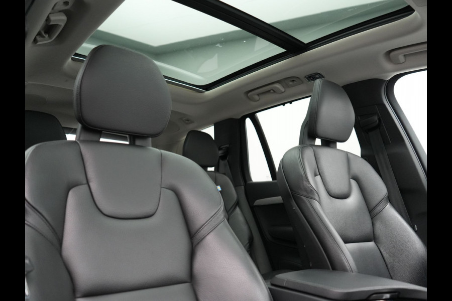 Volvo XC90 T8 Recharge AWD Inscription PHEV 456pk Dealer O.H | Panodak | Adaptive Cruise | Harmen / Kardon | Lederen Sportstoelen Memory & Verwarmd | Camera | Pilot Assist | Keyless | Apple Carplay | Navigatie | Virtual | DAB | Plug In Hybrid |