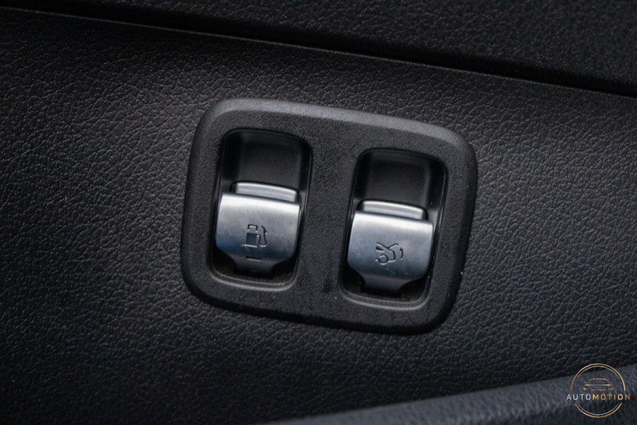 Mercedes-Benz C-Klasse 300 e AMG Line Limited PANO 360 CAMERA ELEKTRISCHE STOEL ADAPTIEF