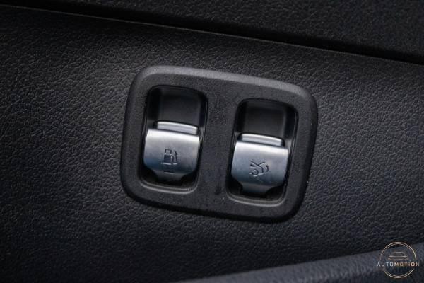 Mercedes-Benz C-Klasse 300 e AMG Line Limited PANO 360 CAMERA ELEKTRISCHE STOEL ADAPTIEF