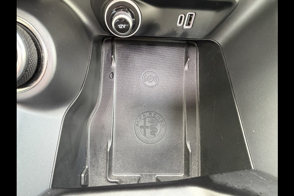 Alfa Romeo Tonale 1.5T Hybrid Ti Panorama Pdc+Camera Carplay Cruise Mem. Seats Stoelverwarming/ventilatie Stuurverwarming