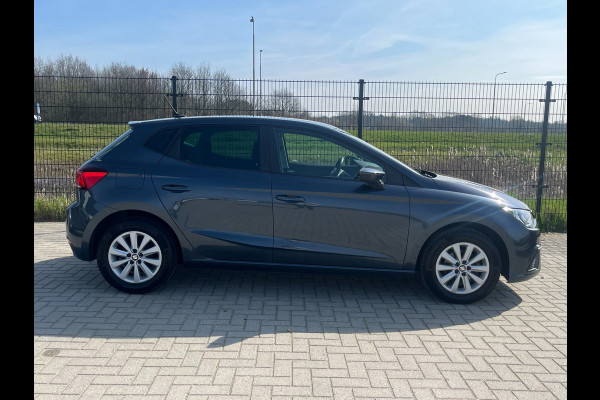 Seat Ibiza 1.0 TSI Flex| PDC | Camera | Navi | Carplay |