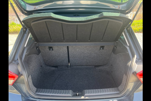 Seat Ibiza 1.0 TSI Flex| PDC | Camera | Navi | Carplay |