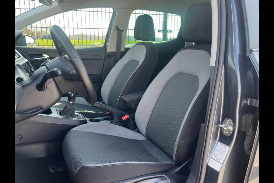 Seat Ibiza 1.0 TSI Flex| PDC | Camera | Navi | Carplay |