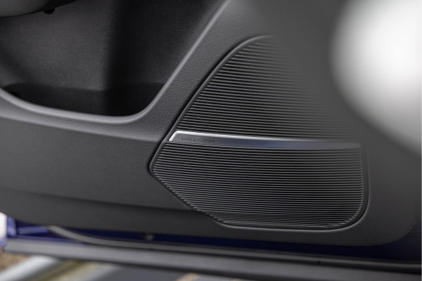 Audi RSQ8 4.0 TFSI 600pk Quattro Pano Keramisch Carbon Dynamic plus B&O HuD