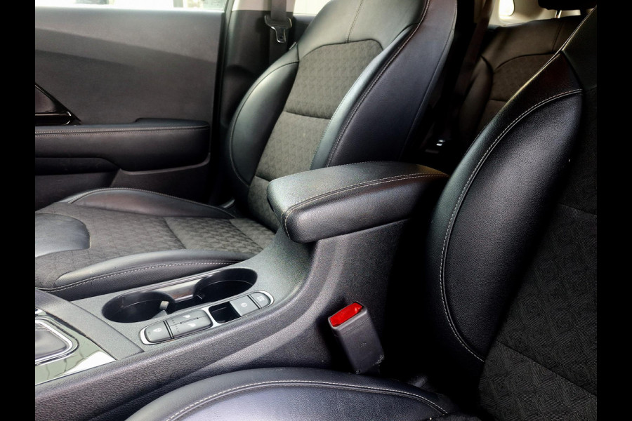 Kia Niro 1.6 GDi Hybrid DynamicPlusLine | Adaptive CC | Camera | Blindspot | Climate | Navi |