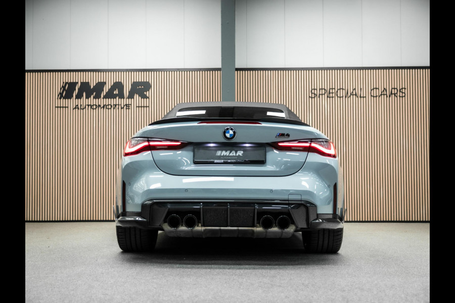 BMW 4 Serie Cabrio M4 xDrive Competition | Carbon Performance Pack | Yellow DRL'S | Brooklyn Grau | Stuurverwarming en nek verwarming |