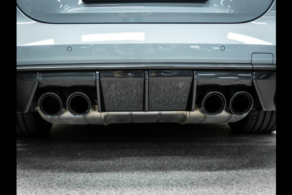 BMW 4 Serie Cabrio M4 xDrive Competition | Carbon Performance Pack | Yellow DRL'S | Brooklyn Grau | Stuurverwarming en nek verwarming |