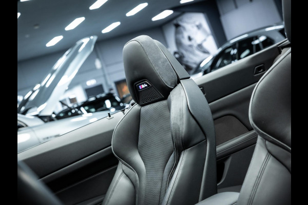 BMW 4 Serie Cabrio M4 xDrive Competition | Carbon Performance Pack | Yellow DRL'S | Brooklyn Grau | Stuurverwarming en nek verwarming |