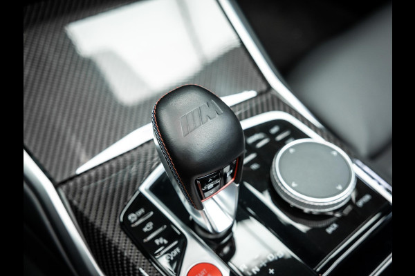 BMW 4 Serie Cabrio M4 xDrive Competition | Carbon Performance Pack | Yellow DRL'S | Brooklyn Grau | Stuurverwarming en nek verwarming |