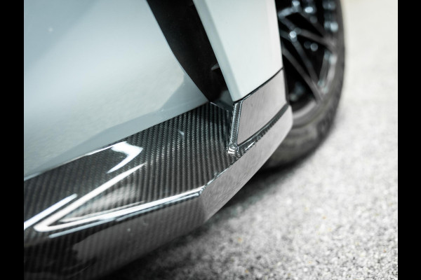 BMW 4 Serie Cabrio M4 xDrive Competition | Carbon Performance Pack | Yellow DRL'S | Brooklyn Grau | Stuurverwarming en nek verwarming |