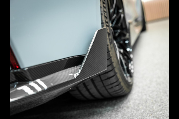 BMW 4 Serie Cabrio M4 xDrive Competition | Carbon Performance Pack | Yellow DRL'S | Brooklyn Grau | Stuurverwarming en nek verwarming |