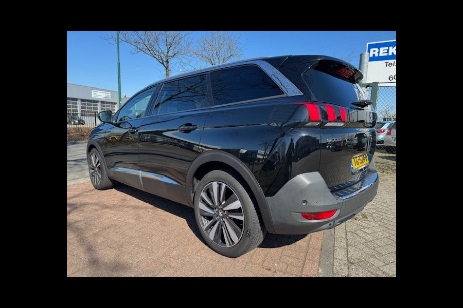 Peugeot 5008 1.2 PureTech Allure 7 Persoons Airco/ECC,Cruisecontrol,Navigatie,Half Leder