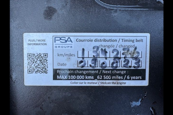 Peugeot 5008 1.2 PureTech Allure 7 Persoons Airco/ECC,Cruisecontrol,Navigatie,Half Leder