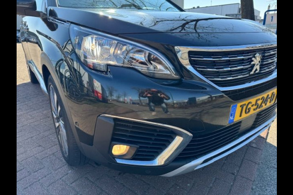 Peugeot 5008 1.2 PureTech Allure 7 Persoons Airco/ECC,Cruisecontrol,Navigatie,Half Leder