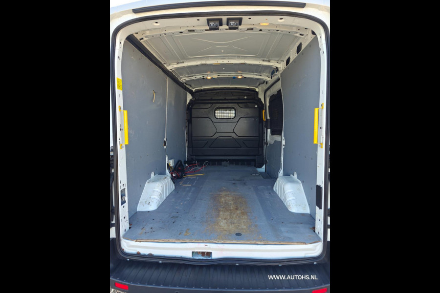 Ford Transit 350 2.0 TDCI L2H2 Trend , 1e Eig , Ex overheid , Euro 6 , Airco, Camera , cruise , in pracht staat.