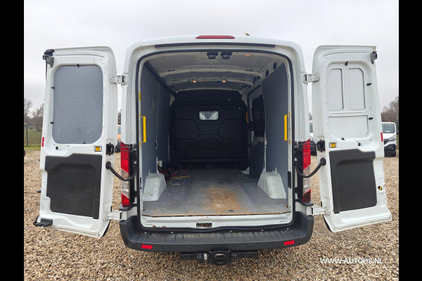 Ford Transit 350 2.0 TDCI L2H2 Trend , 1e Eig , Ex overheid , Euro 6 , Airco, Camera , cruise , in pracht staat.