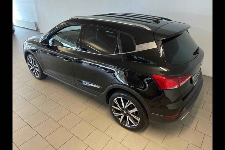 Seat Arona 1.0 TSI FR 110PK DSG automaat AIRCO CLIMA NAV CRUISE VIRT COCKPIT APPLE CARPLAY KEYLESS TREKHAAK NIEUWSTAAT