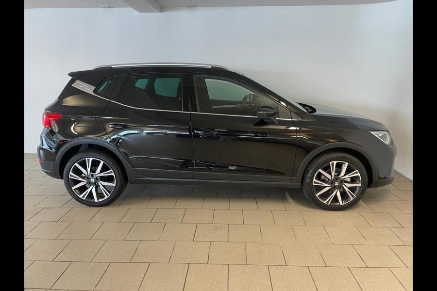 Seat Arona 1.0 TSI FR 110PK DSG automaat AIRCO CLIMA NAV CRUISE VIRT COCKPIT APPLE CARPLAY KEYLESS TREKHAAK NIEUWSTAAT
