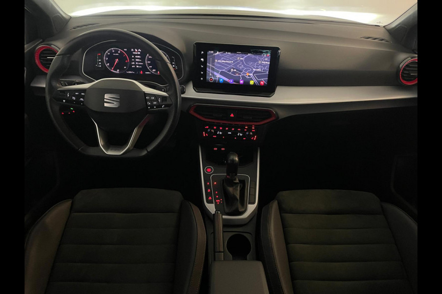 Seat Arona 1.0 TSI FR 110PK DSG automaat AIRCO CLIMA NAV CRUISE VIRT COCKPIT APPLE CARPLAY KEYLESS TREKHAAK NIEUWSTAAT