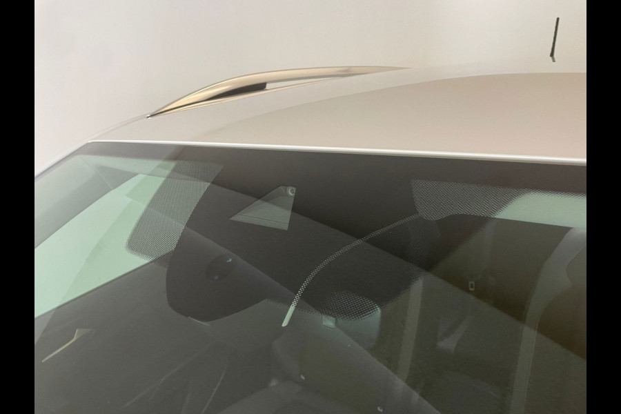 Volkswagen T-Cross 1.0 TSI R-Line DSG automaat AIRCO NAVI CRUISE VIRT COCKPIT PDC CAM APPLE CARPLAY PDC 18 INCH VELGEN NIEUWSTAAT