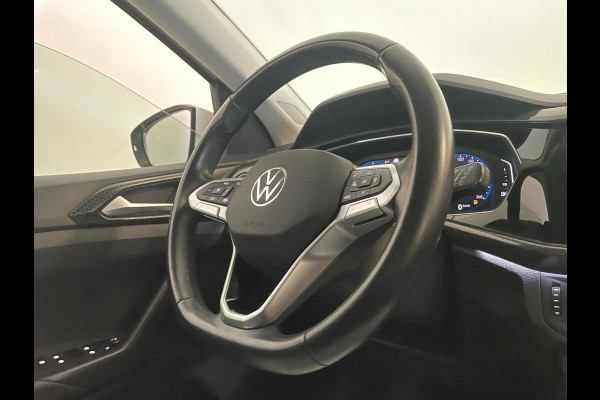 Volkswagen T-Cross 1.0 TSI R-Line DSG automaat AIRCO NAVI CRUISE VIRT COCKPIT PDC CAM APPLE CARPLAY PDC 18 INCH VELGEN NIEUWSTAAT